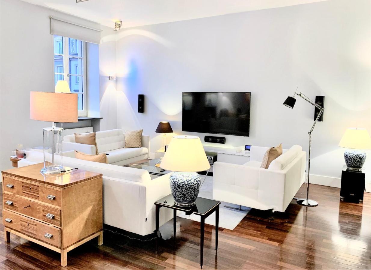 Luxury Suites & Apartments Mondrian Market Square II Varsóvia Quarto foto